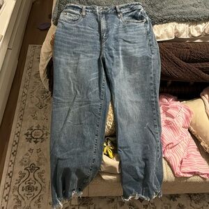 Super cute brand new jeans , worn once. Perfect condition
